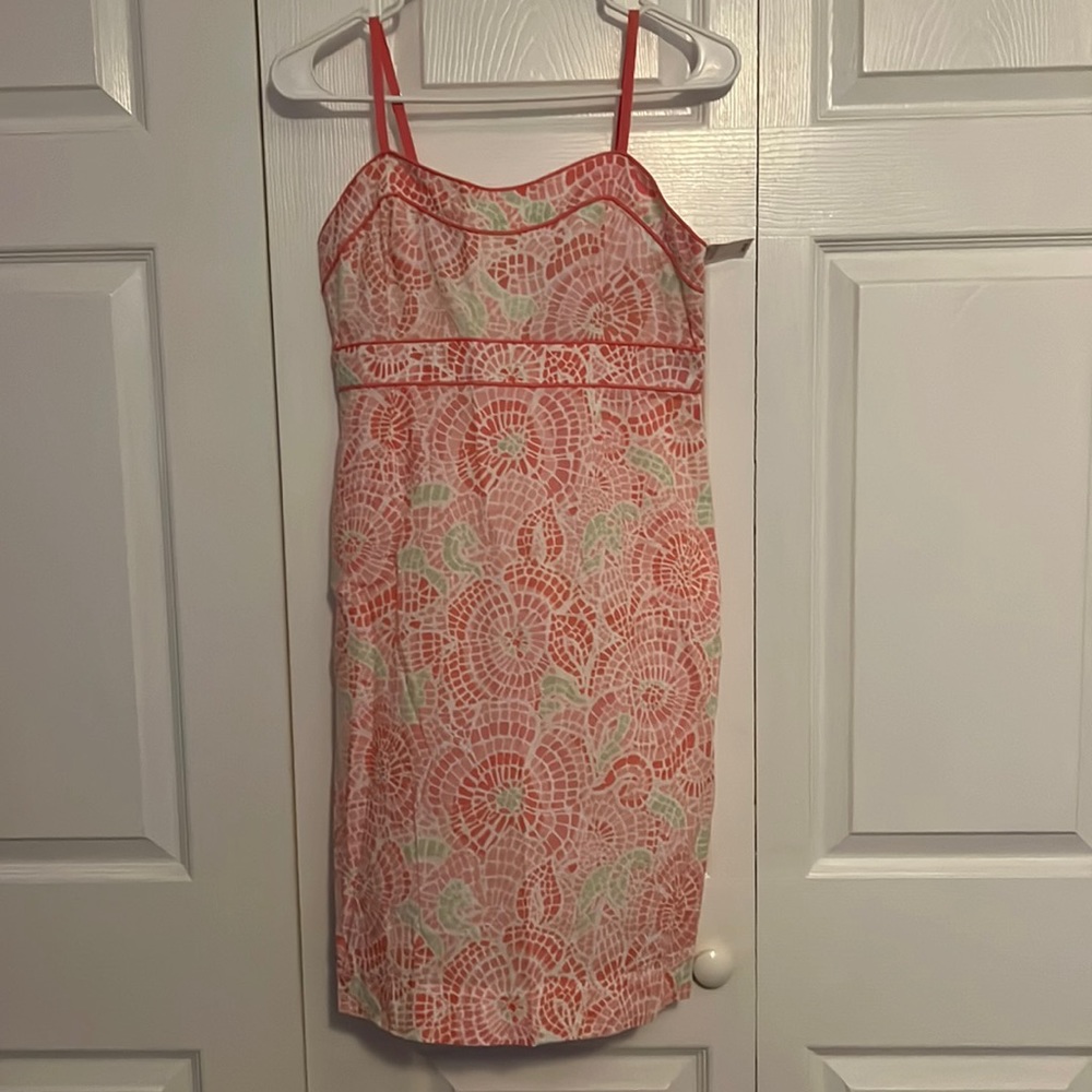 Vineyard Vines dress. Pink, white and green. NWT. Size 6.